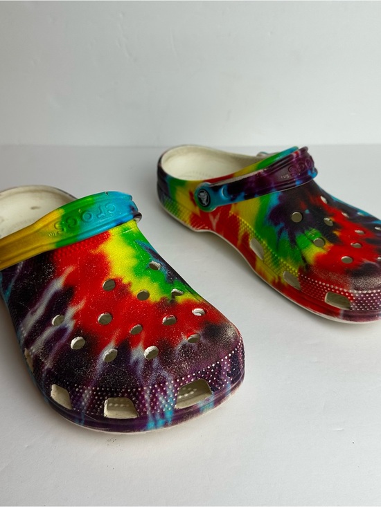 CROCS Shoes - Crocs Tie Dye Clogs Women's Size 9 or Men's Size 7 Shoes Multicolor Waterproof